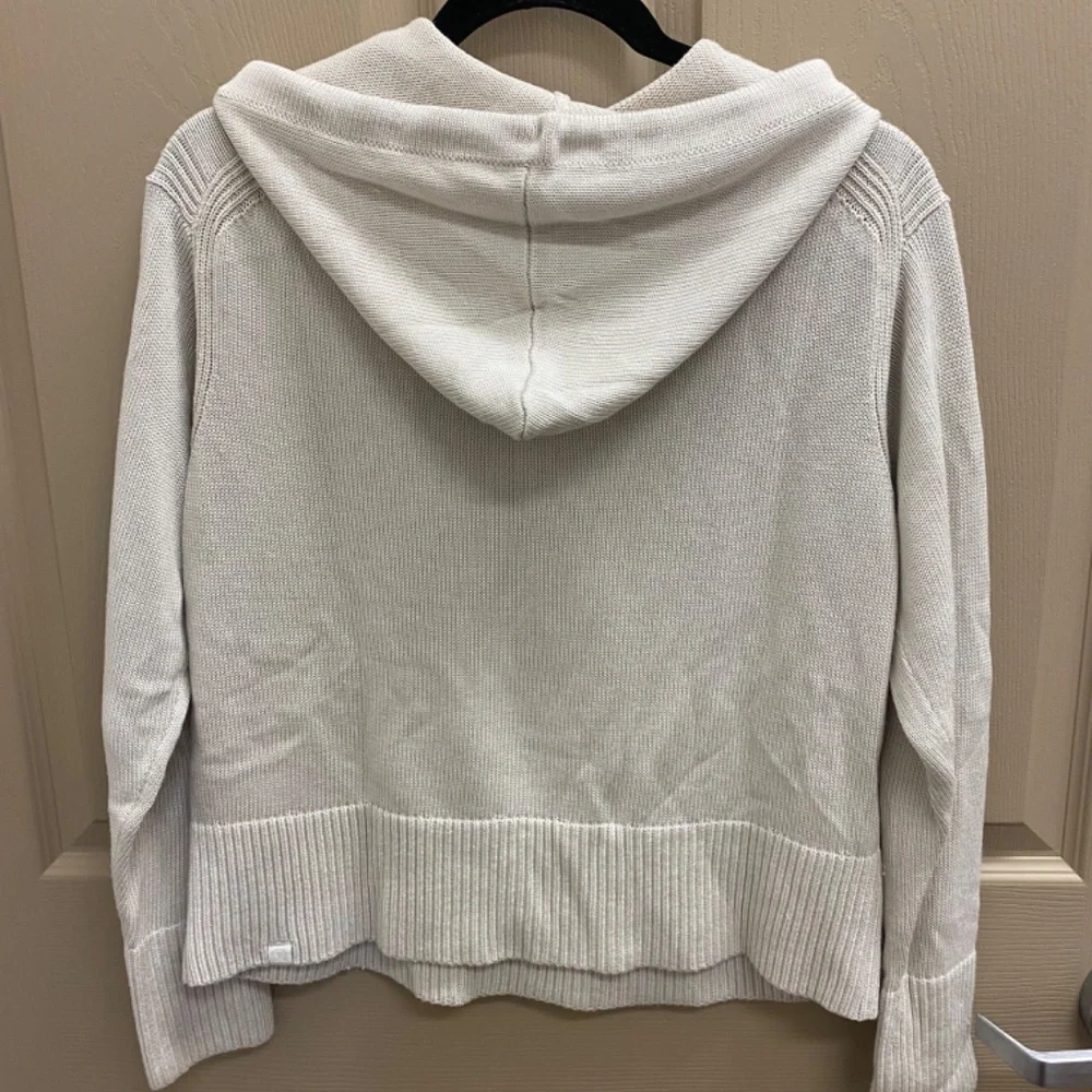 lululemon knitted hoodie, Size XS/S in White Opal, New w/o Tags - Picture 3 of 3